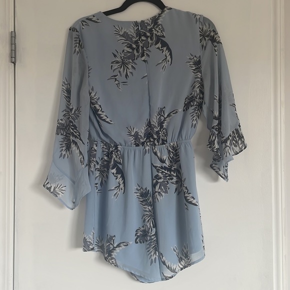 Blue tropical romper - Picture 2 of 2